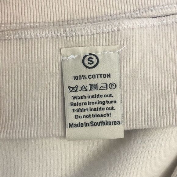 Graver of Anaheim GOA Unisex Small Smiley Embroidery Cream Sweatshirt Crew Neck - Picture 7 of 10